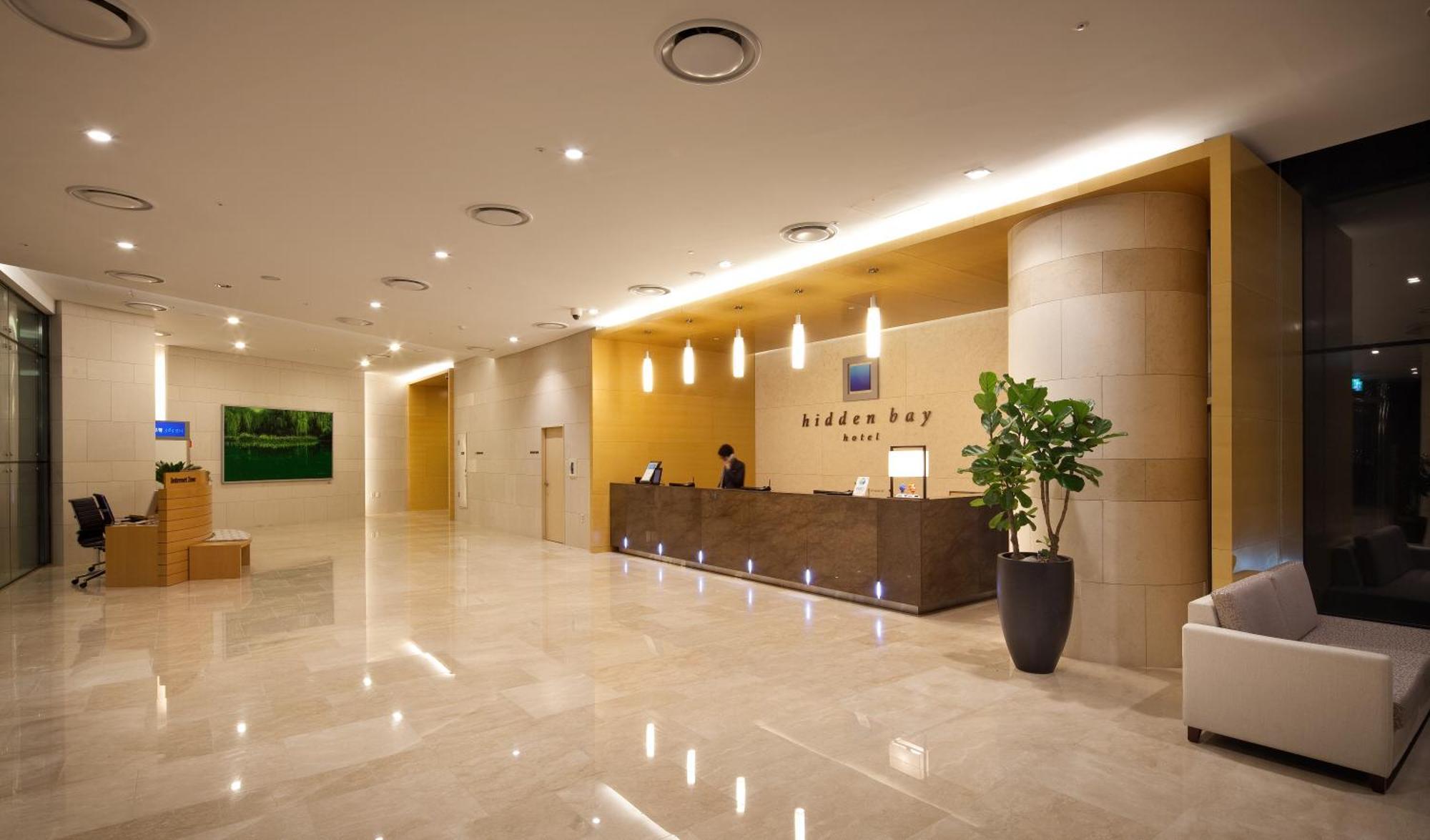 Hidden Bay Hotel Йосу Экстерьер фото